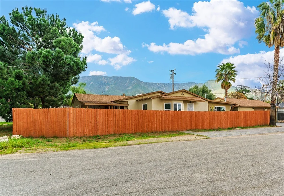 Unit for sale at 33059 Walls, Lake Elsinore, CA 92530