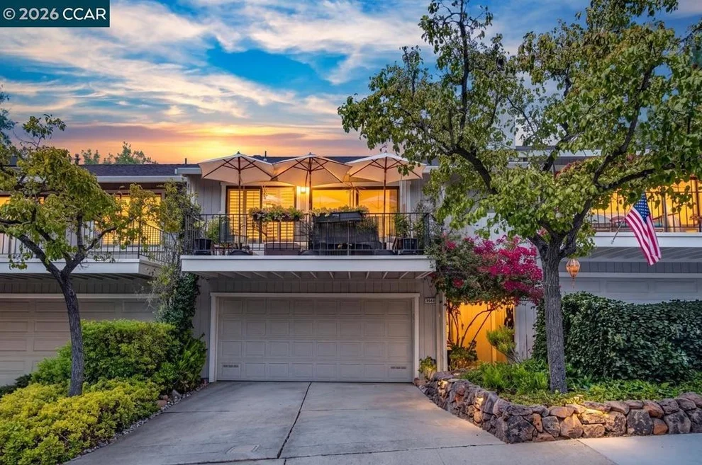 Unit for sale at 2454 Heatherleaf Ln, Martinez, CA 94553