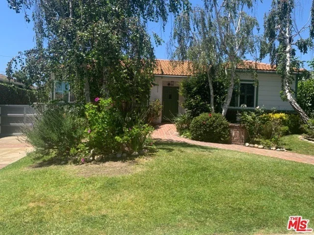 Unit for sale at 12425 EVERGLADE Street, Los Angeles, CA 90066