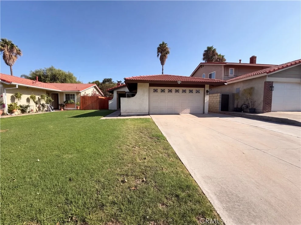 Unit for sale at 1873 Topeka, Colton, CA 92324