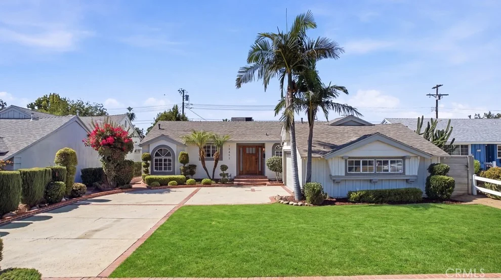 Unit for sale at 15852 Bryant Street, North Hills, CA 91343