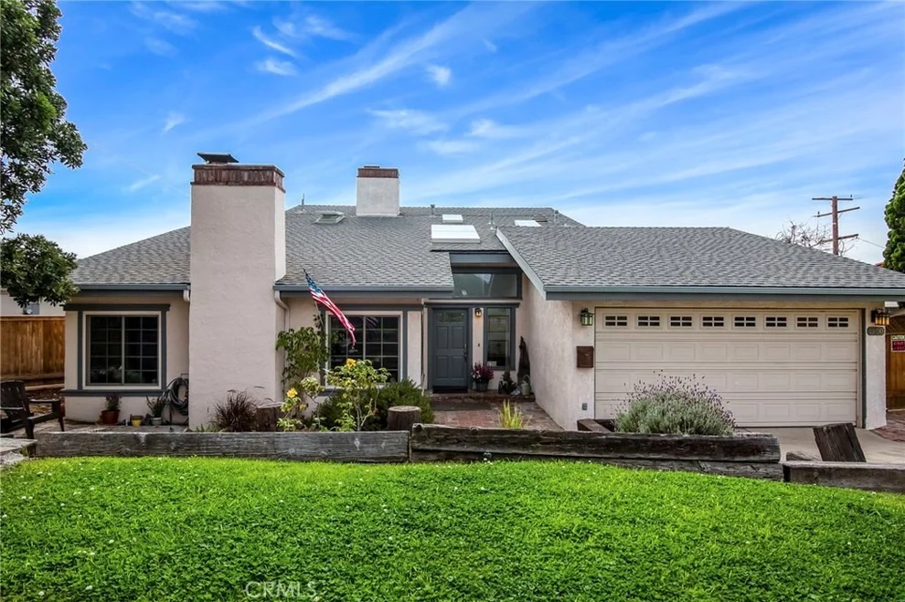 Unit for sale at 130 Via Los Miradores, Redondo Beach, CA 90277