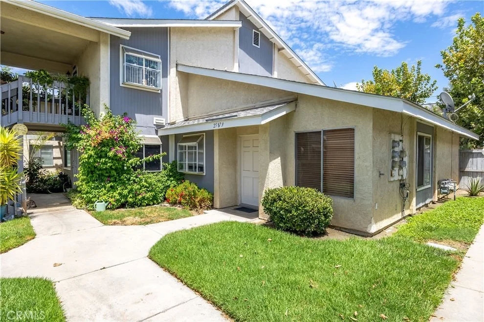 Unit for sale at 25879 Baylor, Hemet, CA 92544