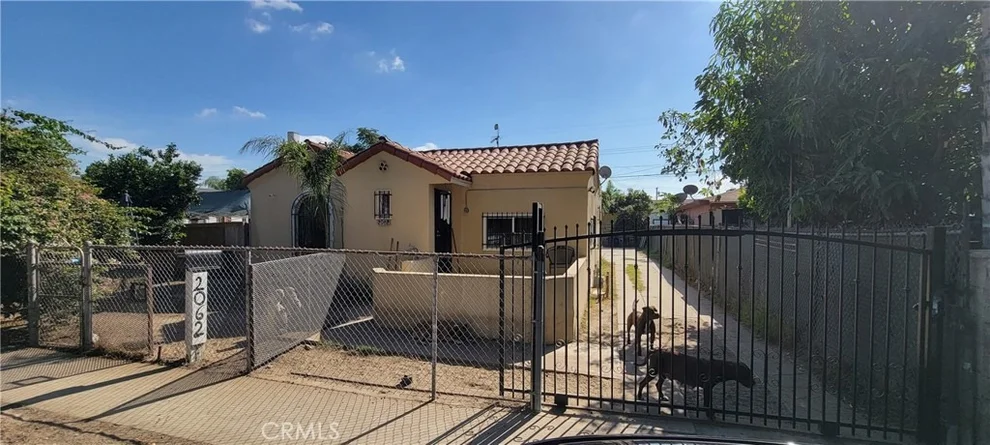 Unit for sale at 2062 E Hatchway Street, Compton, CA 90222