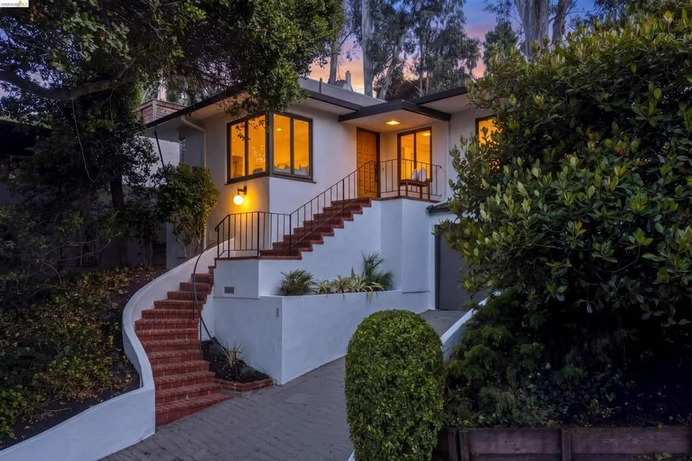 Unit for sale at 1085 Brookwood Road, Oakland, CA 94610