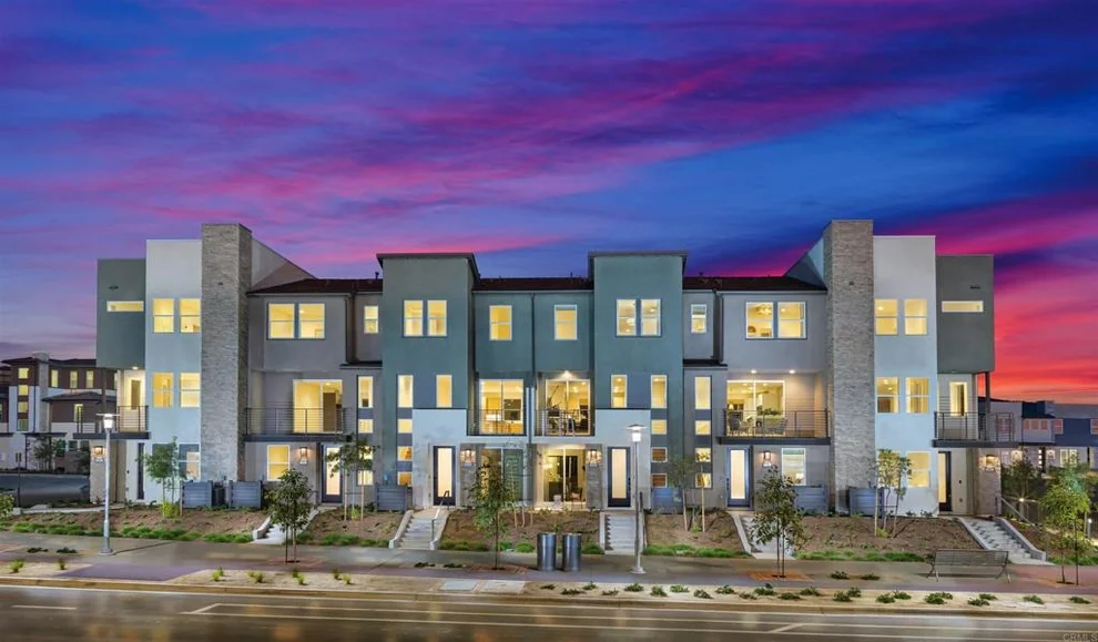Unit for sale at 539 Spindle Way, San Marcos, CA 92078