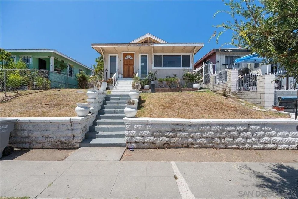 Unit for sale at 424 Cuyamaca Ave, San Diego, CA 92113