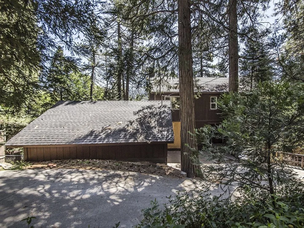 Unit for sale at 24632 Bernard Dr., Crestline, CA 92325