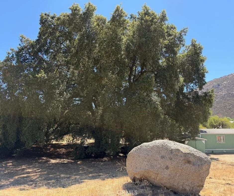 Unit for sale at 37525 E Benton Road, Temecula, CA 92592