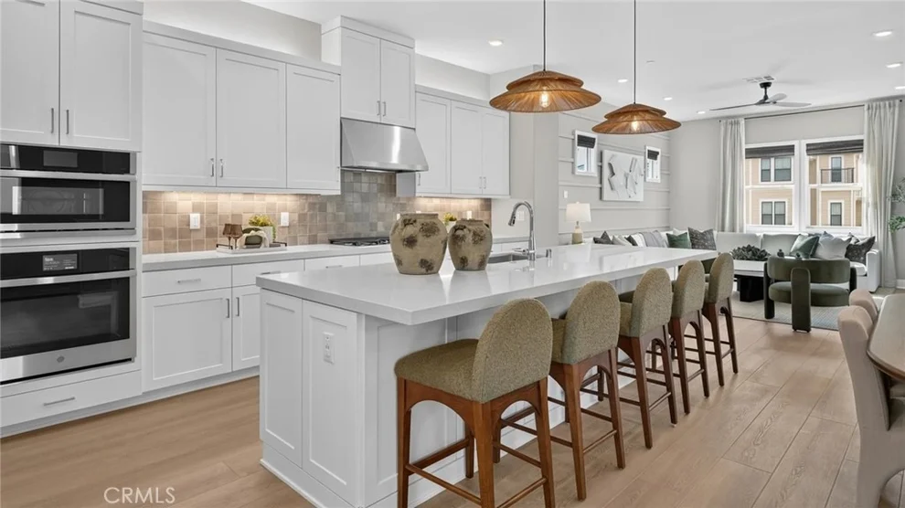 Unit for sale at 933 Chinon, Irvine, CA 92618