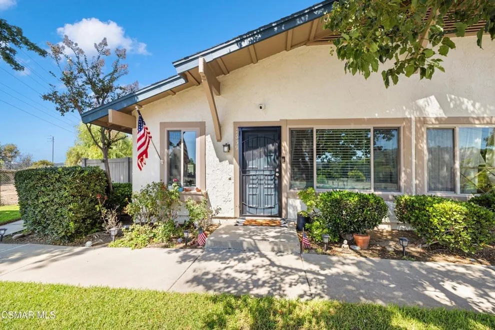 Unit for sale at 1659 E Avenida De Las Flores, Thousand Oaks, CA 91362