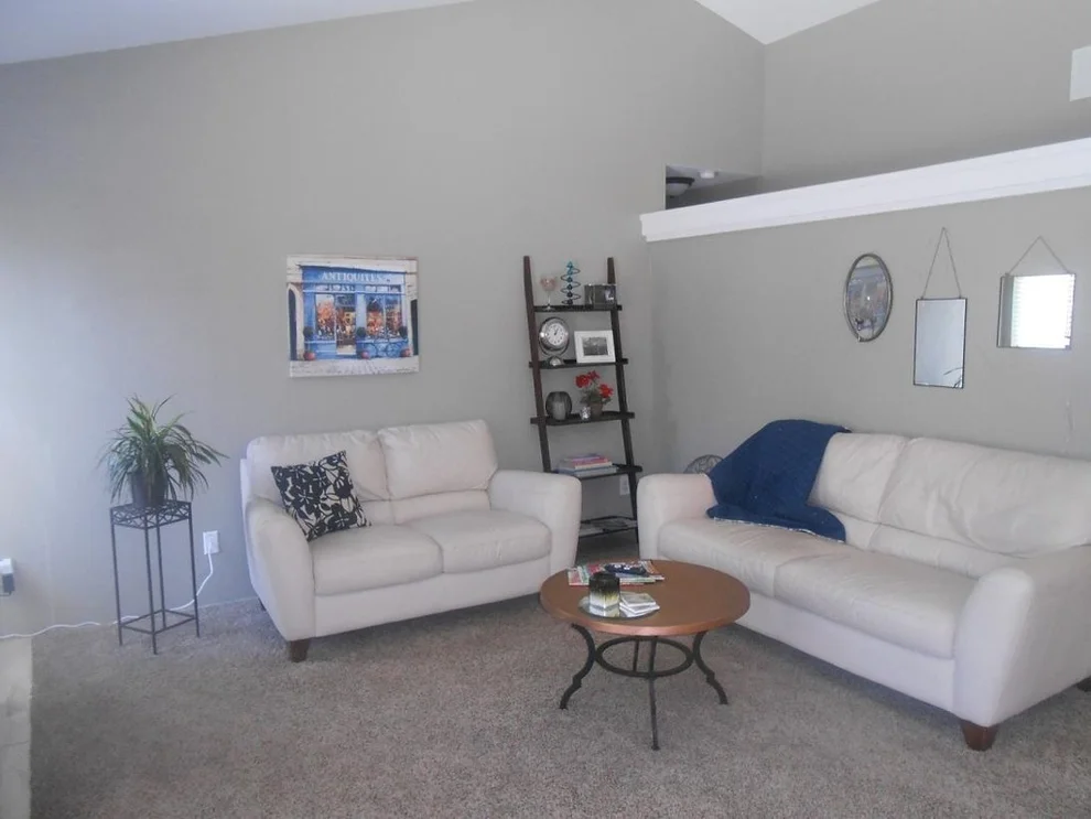 Unit for sale at 578 nantucket dr, Chula Vista, CA 91911