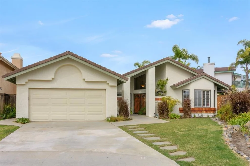 Unit for sale at 1011 MONTEREY VISTA WAY, Encinitas, CA 92024
