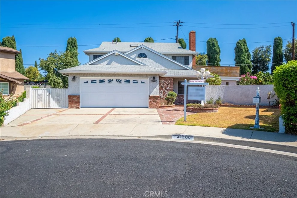 Unit for sale at 21200 Oakfort Avenue, Carson, CA 90745
