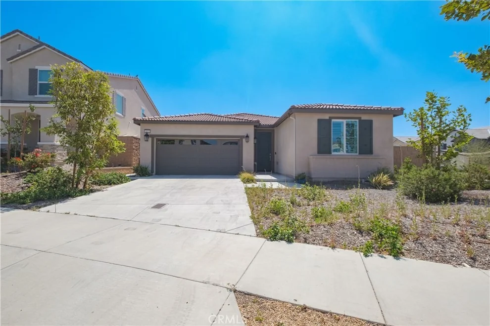 Unit for sale at 4953 Boston Ivy St, Fontana, CA 92336