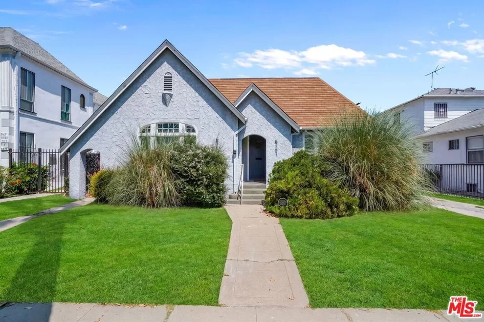Unit for sale at 5101 W 21st Street, Los Angeles, CA 90016