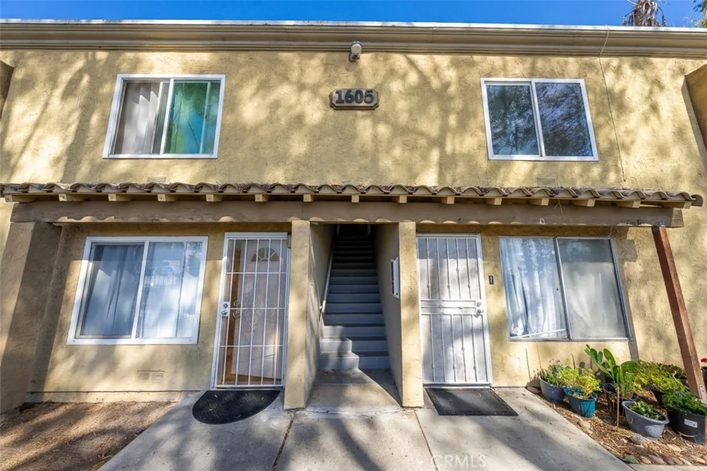 Unit for sale at 1605 Pentecost, San Diego, CA 92105