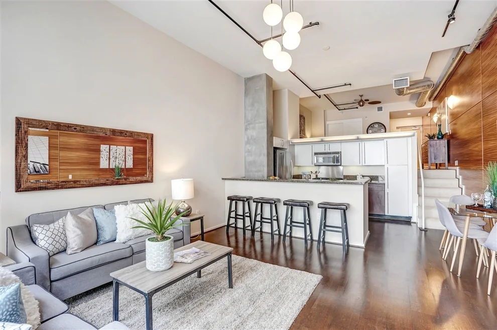 Unit for sale at 350 11Th Ave, San Diego, CA 92101