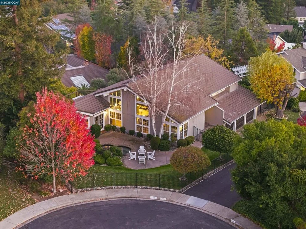 Unit for sale at 392 Paraiso Dr, Danville, CA 94526