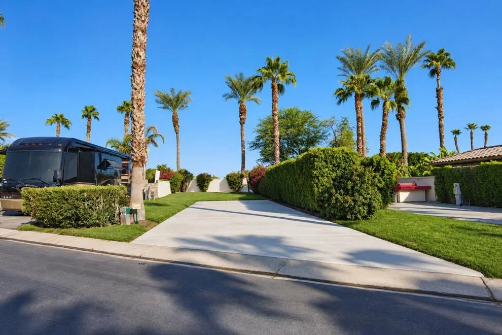 Unit for sale at 80501 Avenue 48, Indio, CA 92201