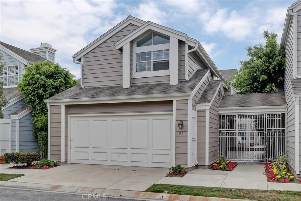 Unit for sale at 13082 Mindanao Way, Marina Del Rey, CA 90292