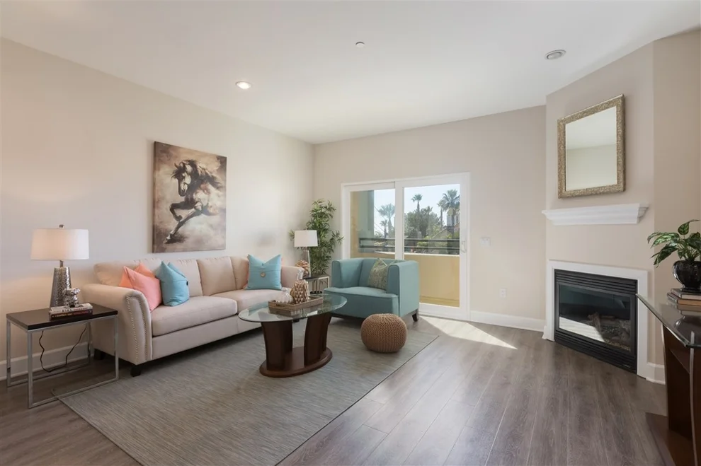 Unit for sale at 401 N Coast Hwy, Oceanside, CA 92054