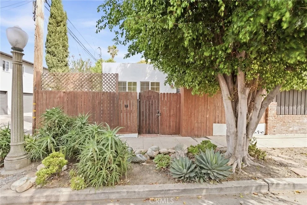 Unit for sale at 12063 Woodbridge Street, Studio City, CA 91604