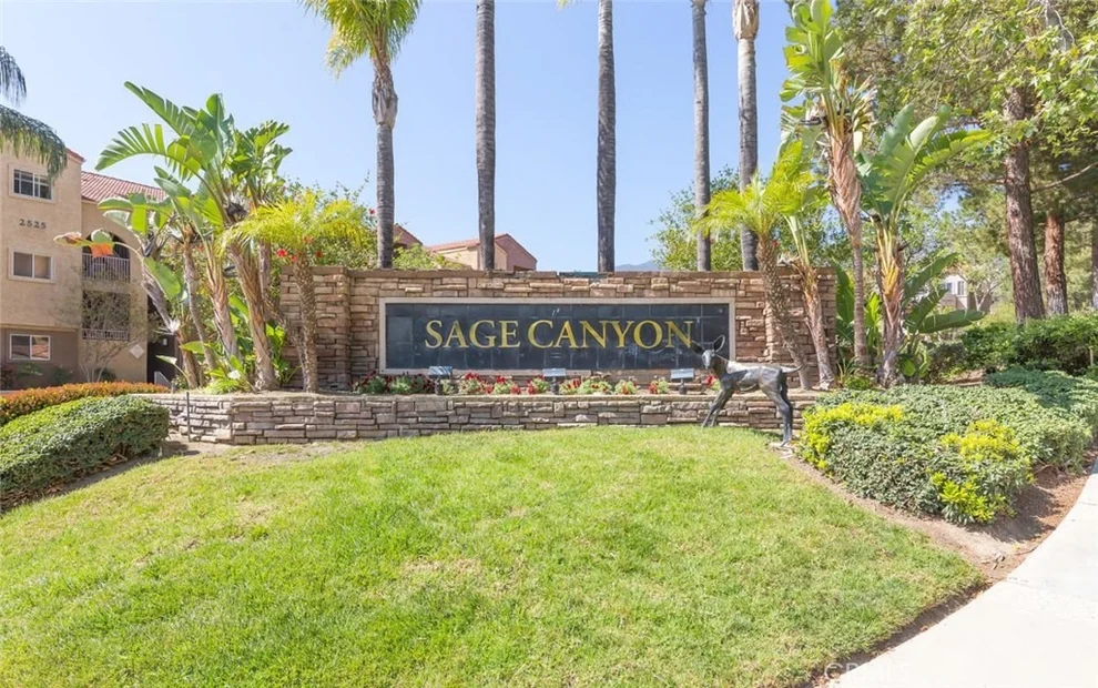 Unit for sale at 2380 Del Mar Way, Corona, CA 92882