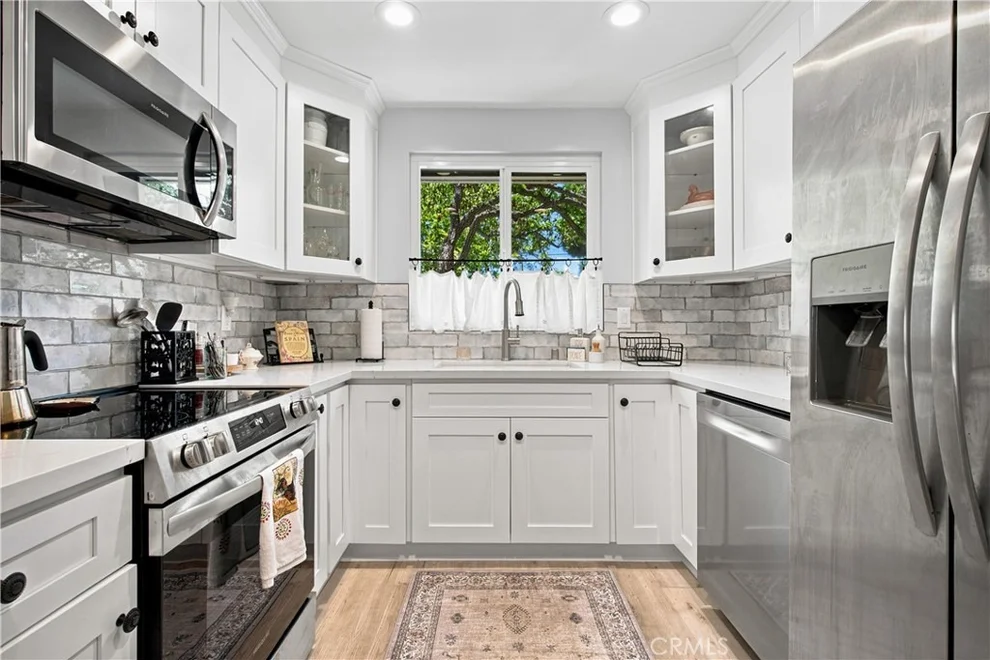 Unit for sale at 25697 Pine Creek, Wilmington, CA 90744