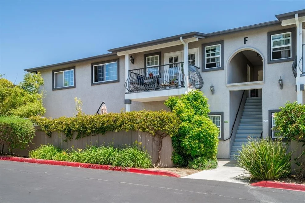 Unit for sale at 506 Canyon Dr, Oceanside, CA 92054