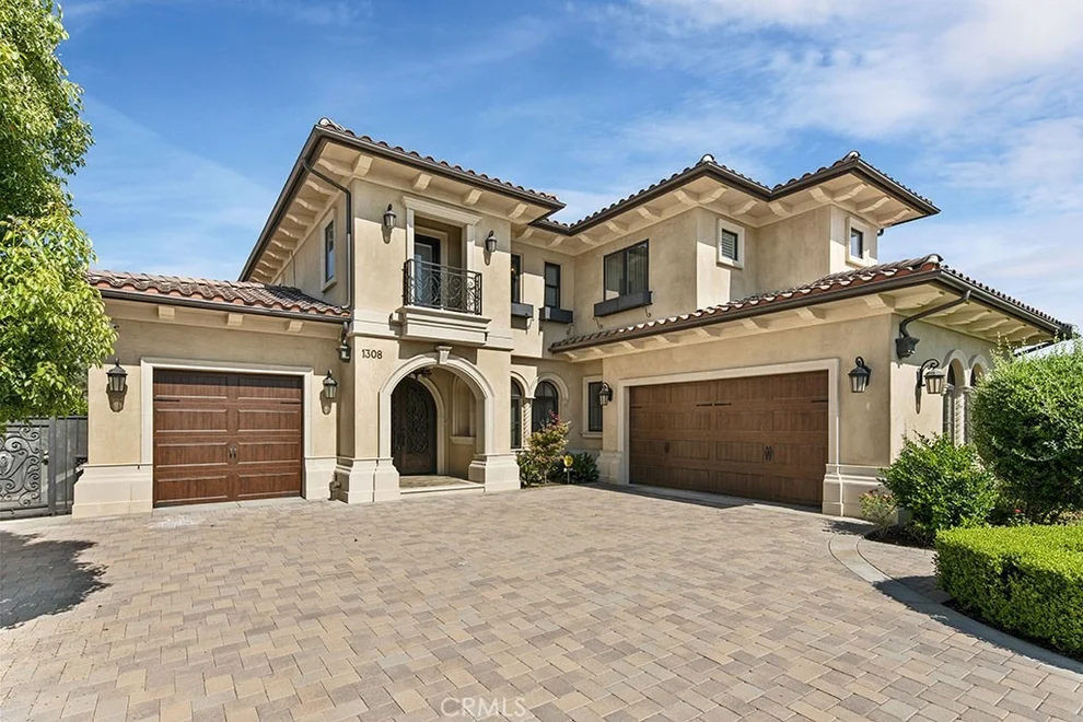Unit for sale at 1308 S 1st Avenue, Arcadia, CA 91006