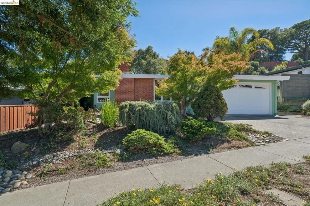 Unit for sale at 7811 Potrero Ave, El Cerrito, CA 94530