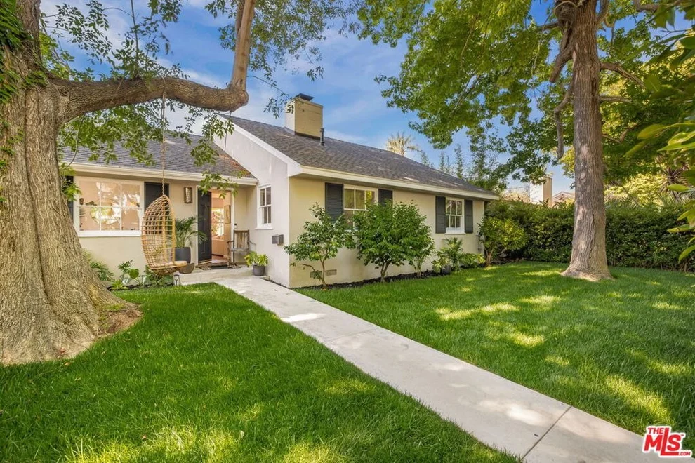 Unit for sale at 3339 Mclaughlin Avenue, Los Angeles, CA 90066