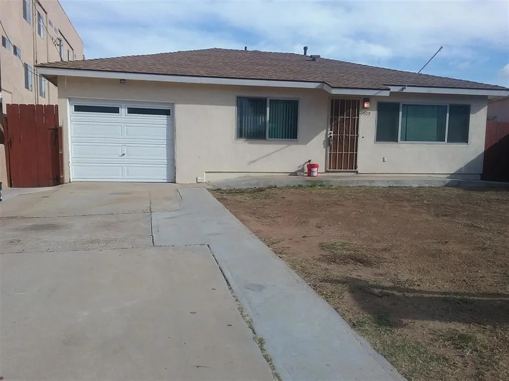 Unit for sale at 509 11Th St, Imperial Beach, CA 91932