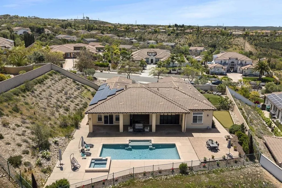 Unit for sale at 11753 Big Canyon Ln, San Diego, CA 92131
