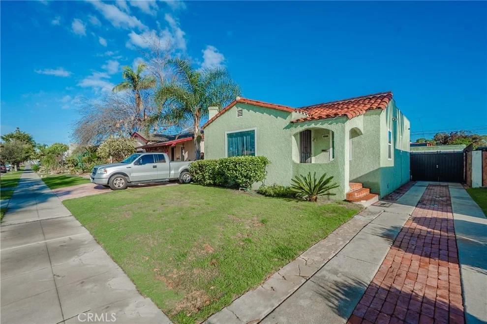 Unit for sale at 1715 E 64th Street, Long Beach, CA 90805