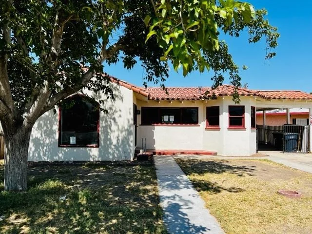 Unit for sale at 325 N 1st Street, Blythe, CA 92225