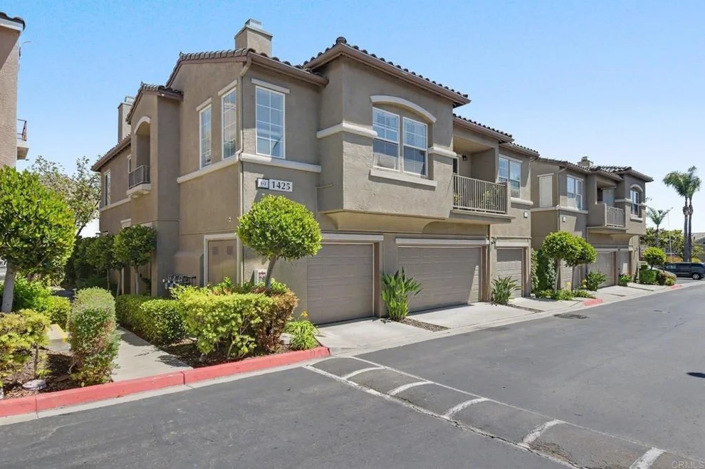 Unit for sale at 1425 Caminito Borrego, Chula Vista, CA 91913