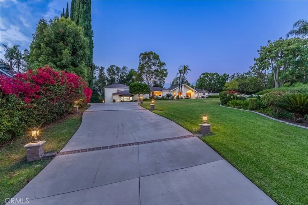 Unit for sale at 19749 Cameron, Covina, CA 91724