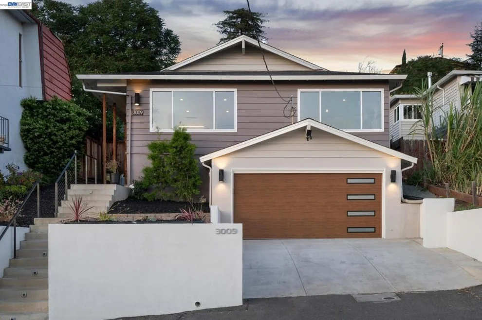 Unit for sale at 3009 BROADMOOR VIEW, Oakland, CA 94605