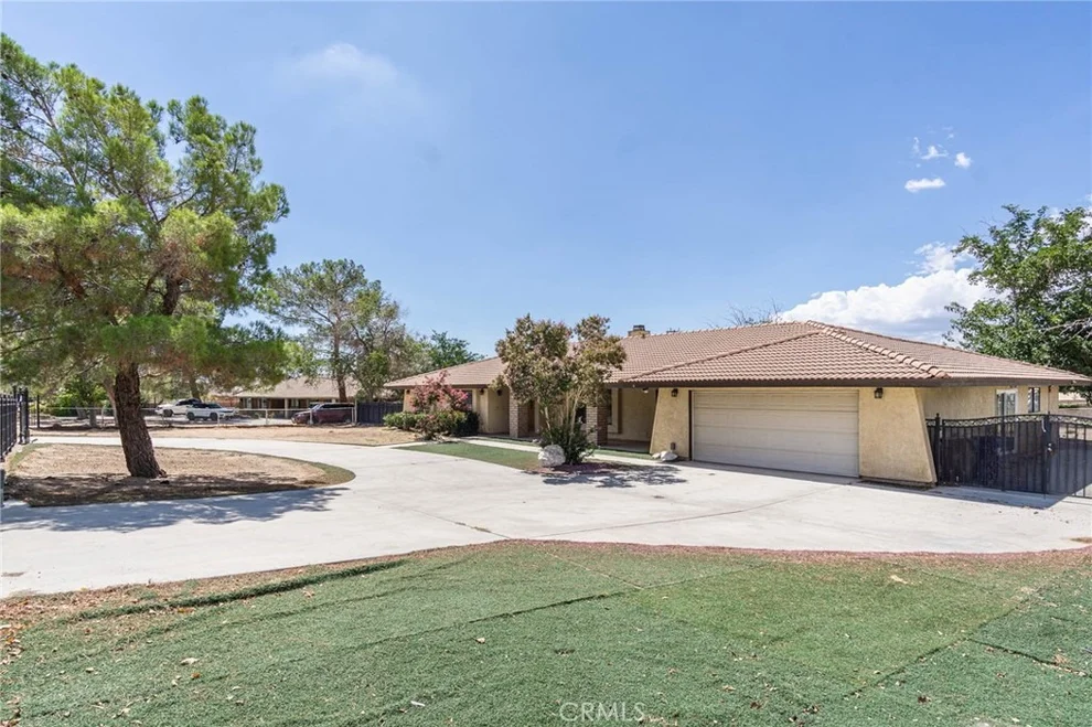 Unit for sale at 13114 Choco, Apple Valley, CA 92308