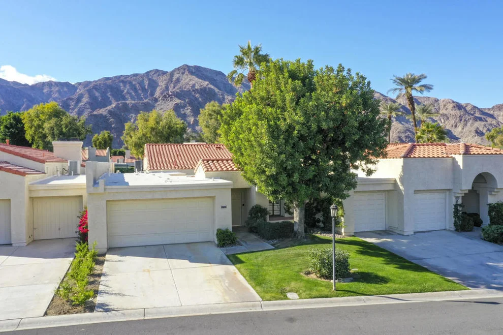 Unit for sale at 77722 Avenida Madrugada, La Quinta, CA 92253