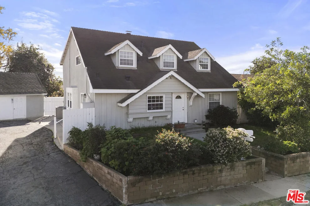 Unit for sale at 15736 Hesse Drive, La Mirada, CA 90638