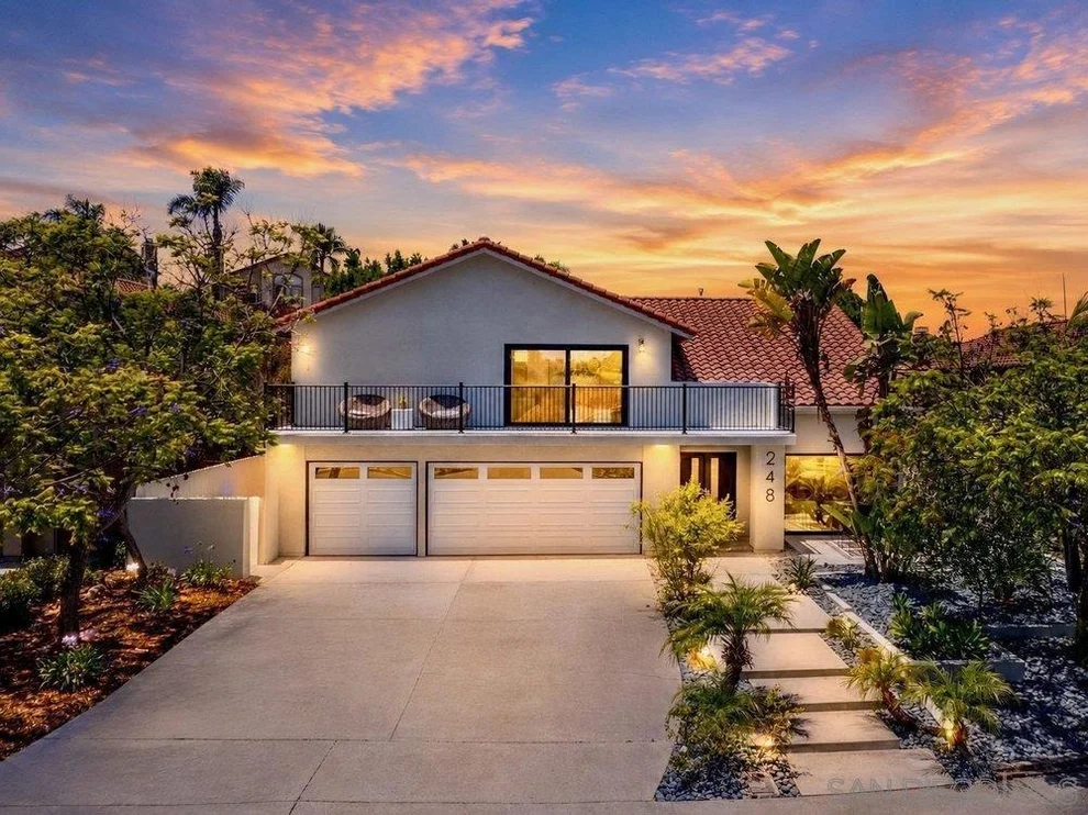 Unit for sale at 248 Avenida De Los Claveles, Encinitas, CA 92024