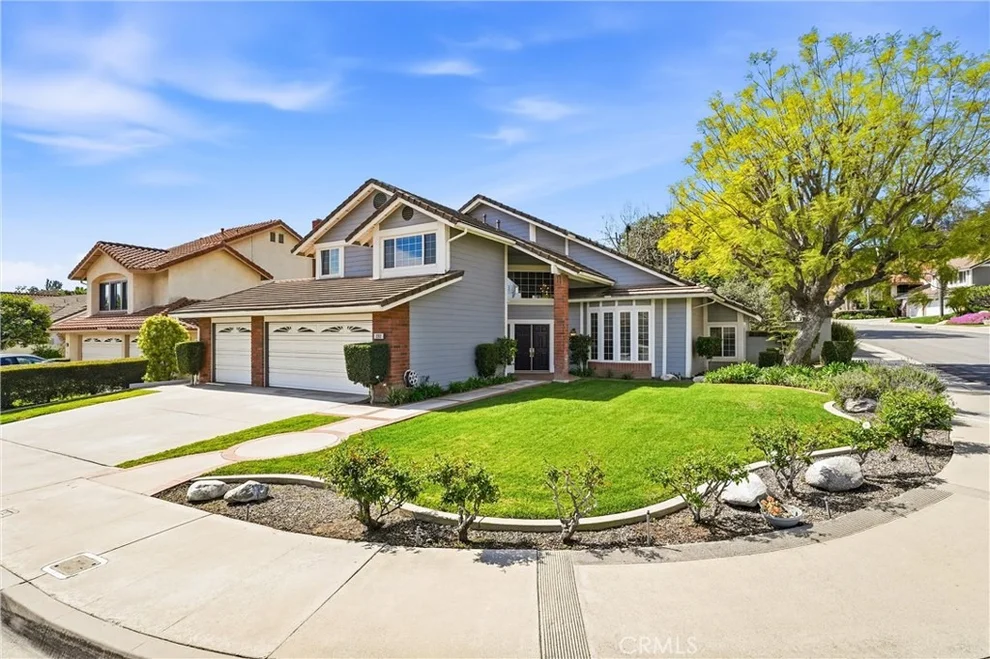 Unit for sale at 282 N Willow Springs, Orange, CA 92869