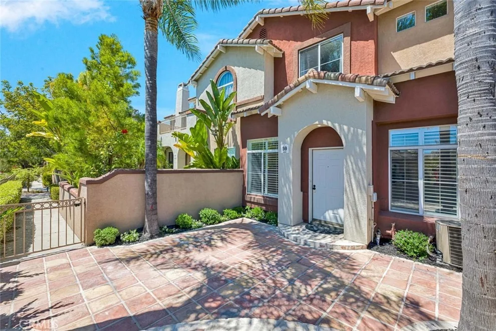 Unit for sale at 59 Anacapa Court, Lake Forest, CA 92610
