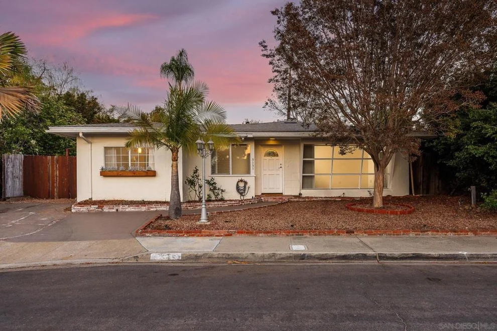Unit for sale at 5151 Ewing St, San Diego, CA 92115
