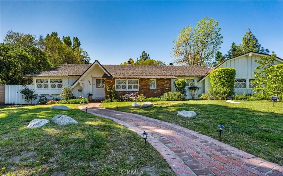Unit for sale at 9827 Sylvia Avenue, Northridge, CA 91324