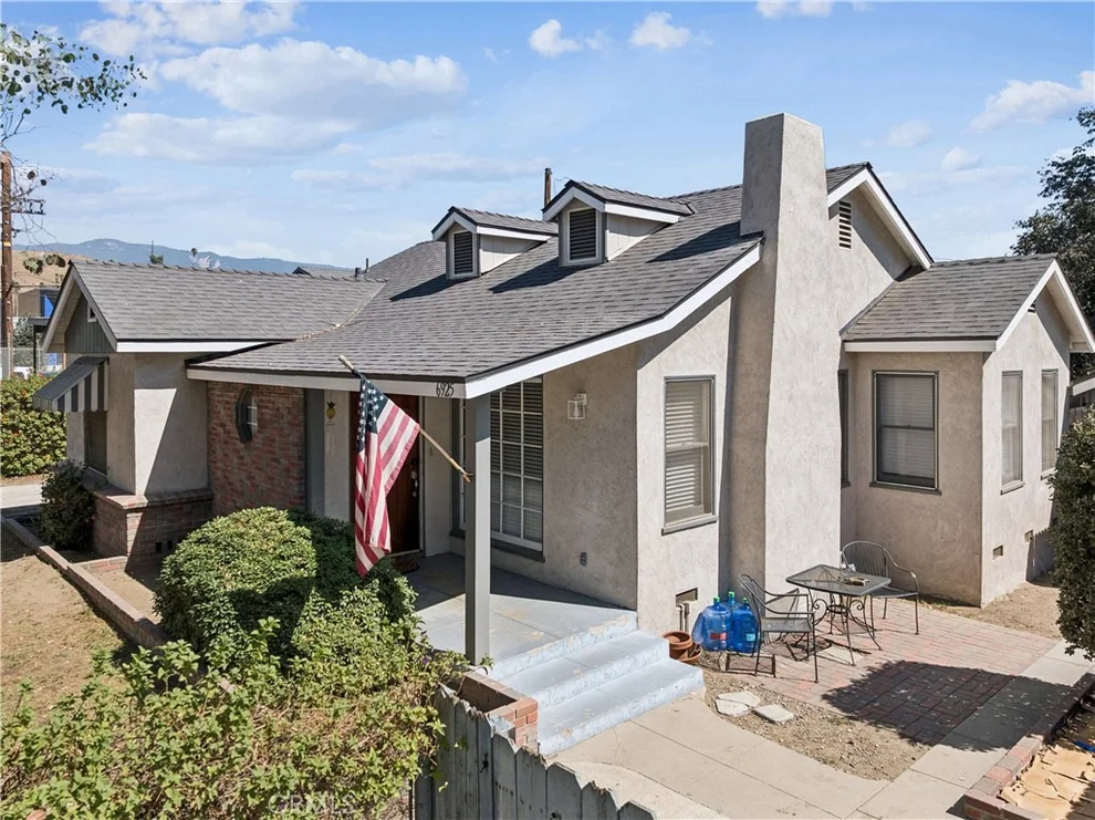 Unit for sale at 6925 Barton, San Bernardino, CA 92404