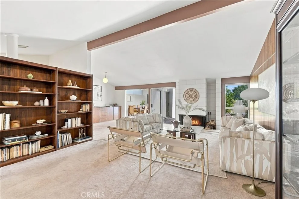 Unit for sale at 428 S Prospect Avenue, Manhattan Beach, CA 90266